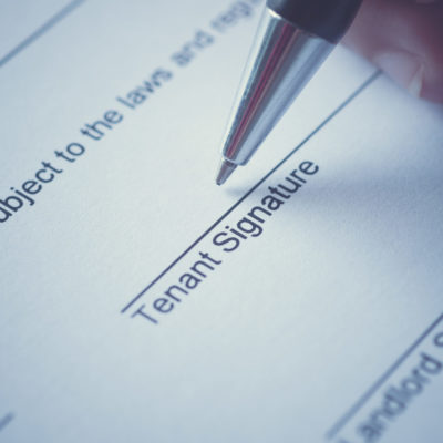 Rental agreement with line for tenant signature